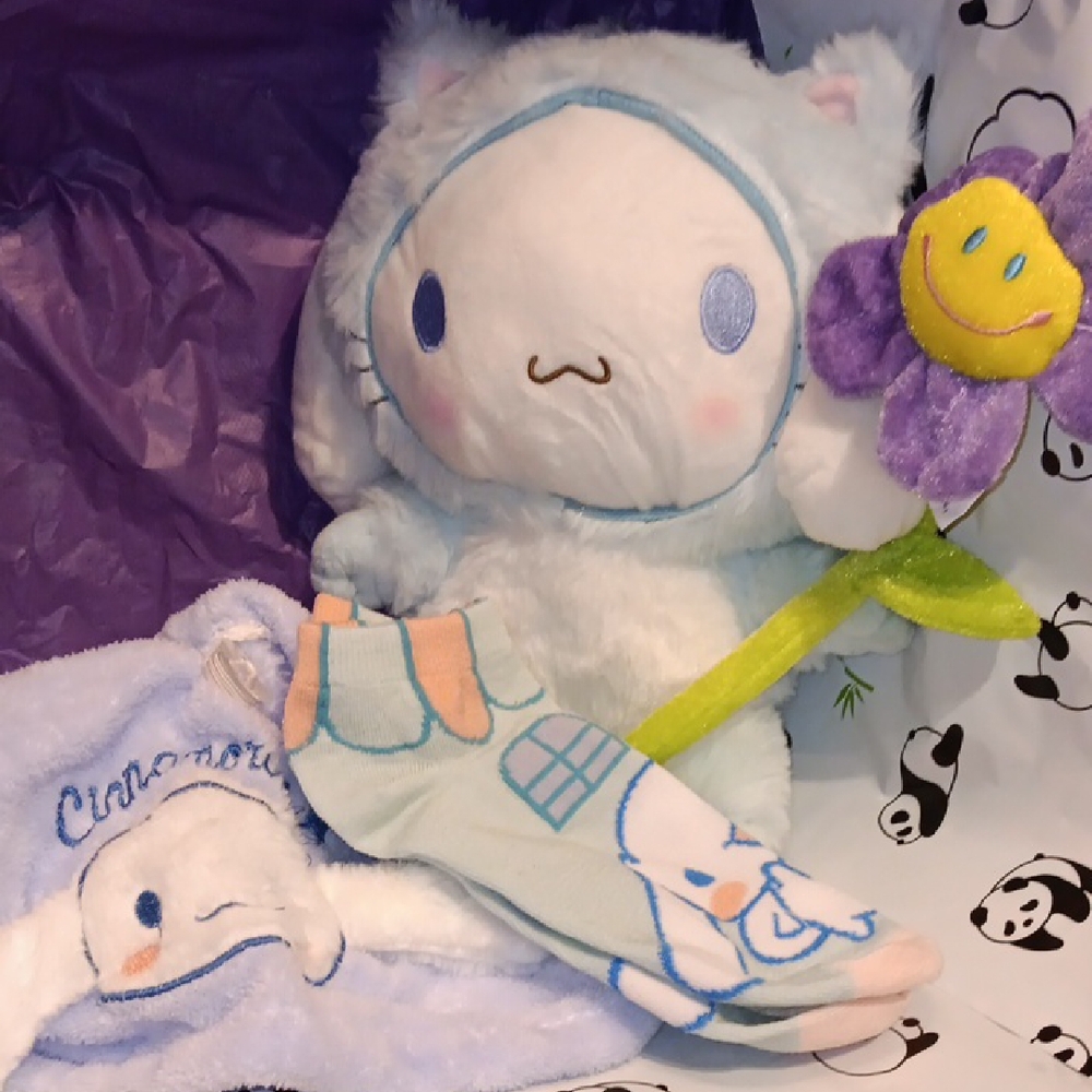 Hello Kitty Cinnamonroll, Hair Wrap, Socks And plush Stuffed animal.